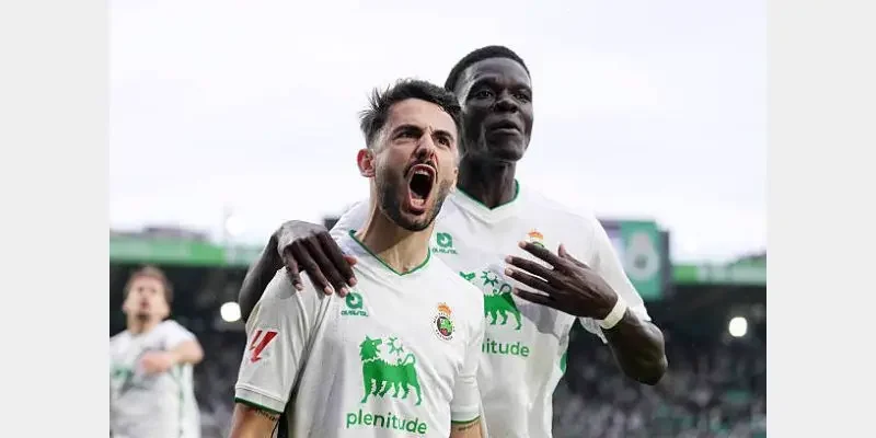 Racing Santander thi đấu tốt dù mới thăng hạng