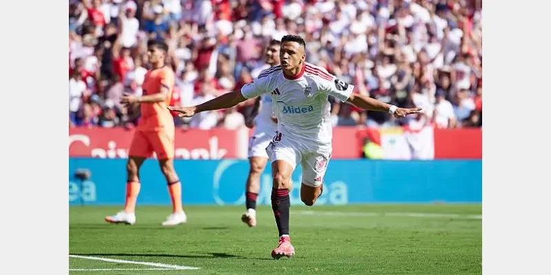 Sevilla có màn chạy đà tốt hơn Vallecano