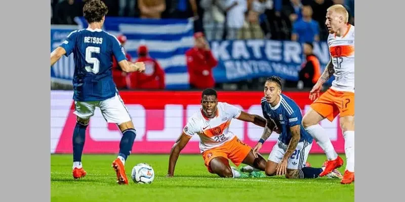 Hy Lạp chiếm giữ ngôi đầu bảng 2 League A Nations League